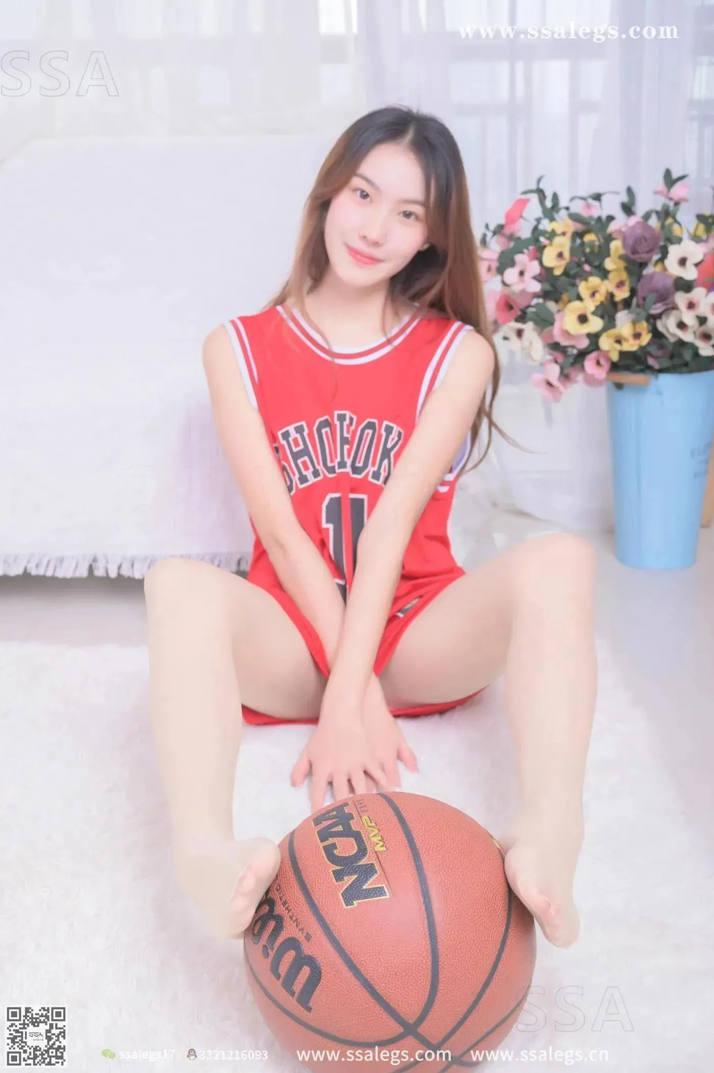 [SSA丝社]超清写真 NO.325 素素小姐姐放假在家穿丝袜陪你玩篮球(下) [79P]插图9
